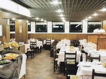 Apart Otel Club I Cavalieri Rta 3*